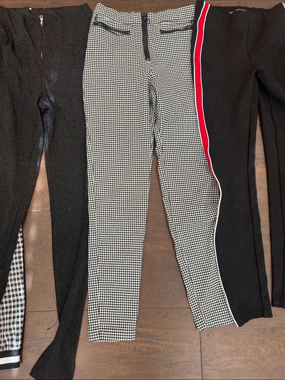 Pants bundle - Picture 3 of 12